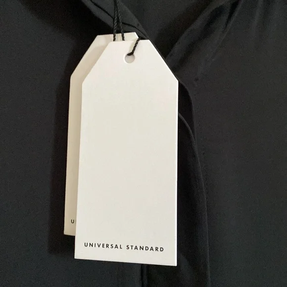 Universal Standard Black Tunic Top - Picture 11 of 14